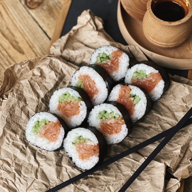 maki-salmon